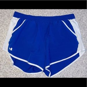 Under Armour athletic shorts with pockets